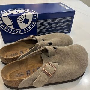 Birkenstock Boston clogs